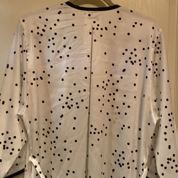 Kate Spade Short Robe - Picture 5 of 5